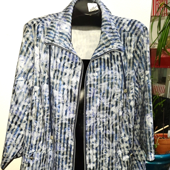 CJ Banks Jackets & Blazers - Cj Banks Light Jacket